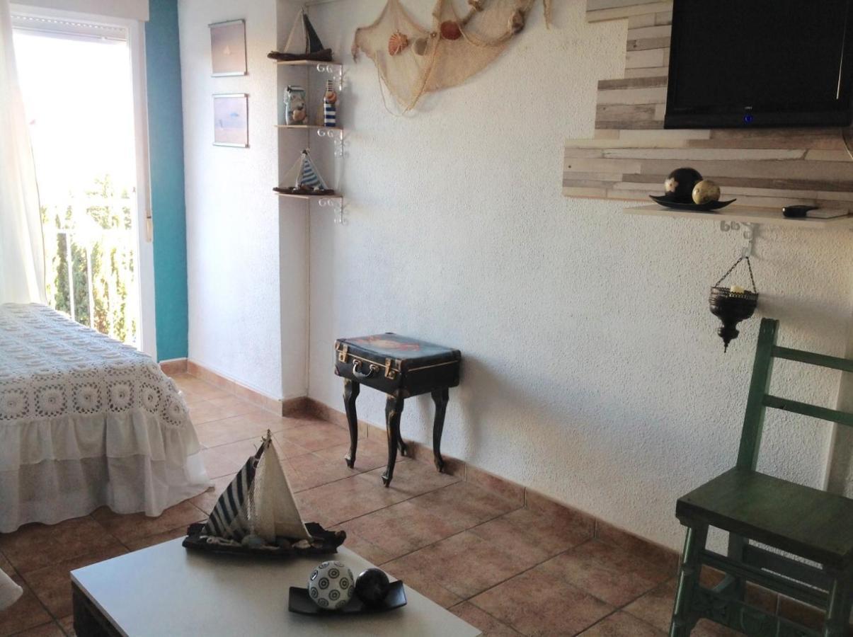 The Studio Benalmadena Bagian luar foto